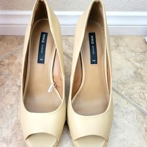 Wedge sandals